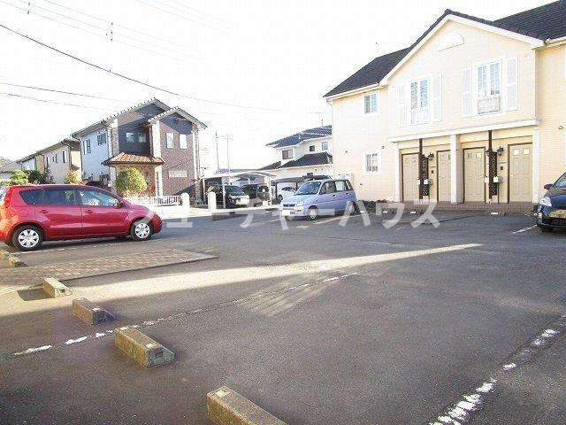 ＧＥＮＥＲＡＬ　Ｄの駐車場|カースペースがあります
