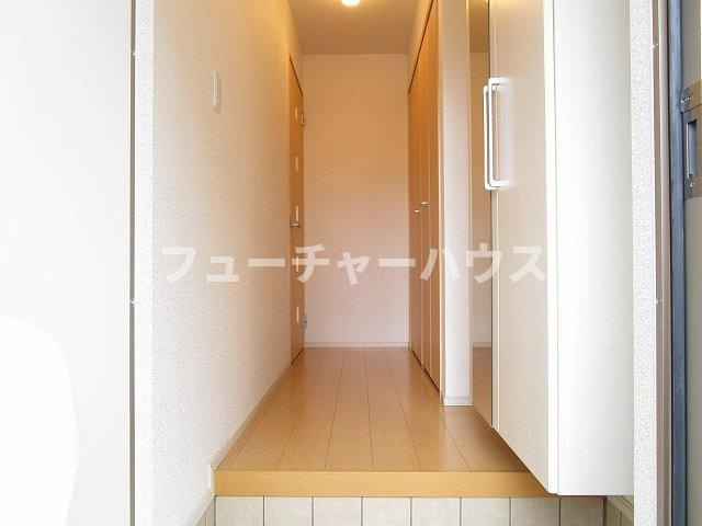 サンフレンズ　Ｃの玄関|きれいな玄関です