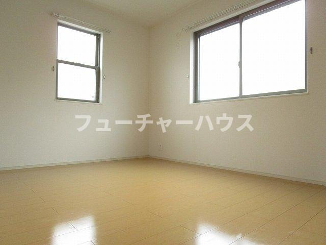 サンフレンズ　Ｃの内装|内装は落ち着いています
