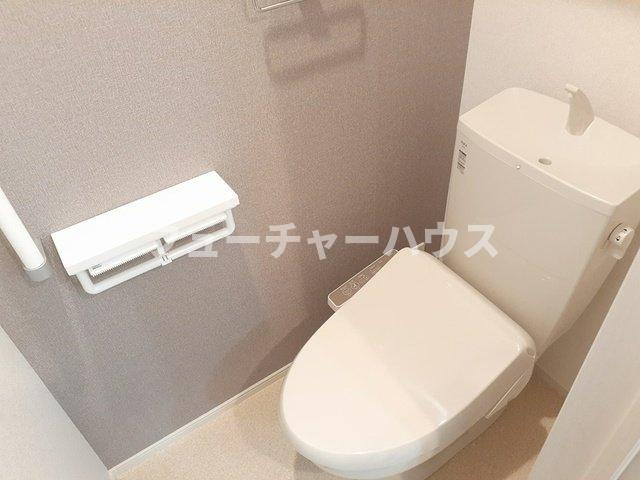 カーサ　ルネッタのトイレ|落ち着いたトイレです