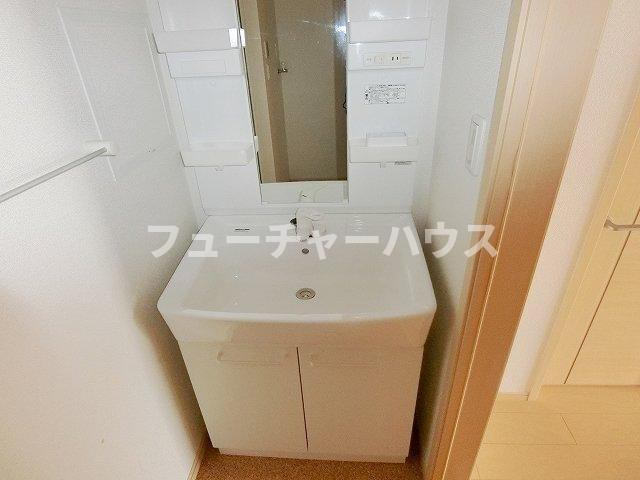 Ｋ’ｓル・クープルⅢの洗面所|使いやすい洗面所です