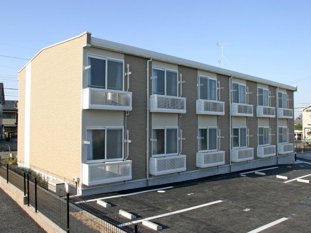 レオパレスアネーロの外観