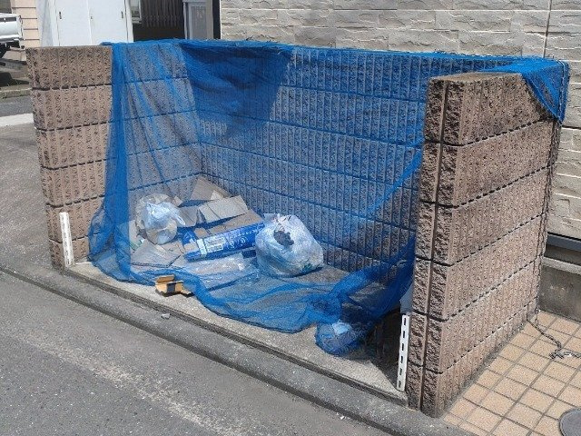 レオパレスＡＳＡＨＩのその他|ゴミ置場