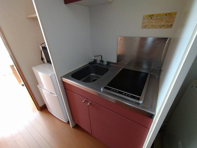 レオパレスエムズのキッチン