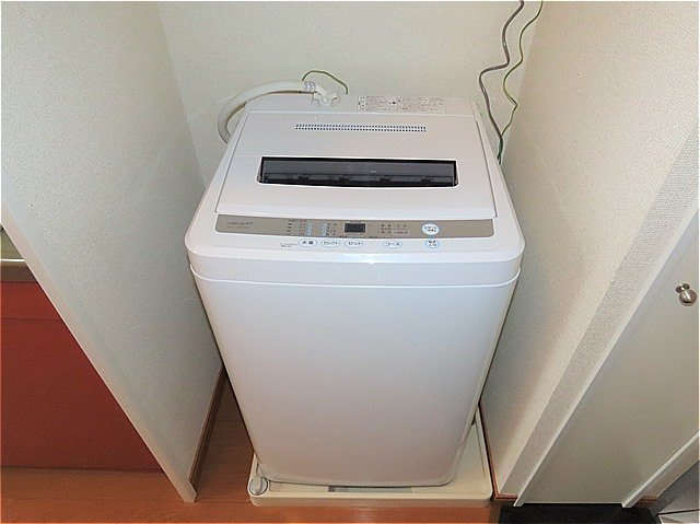 レオパレス信濃のその他|洗濯機も付いています