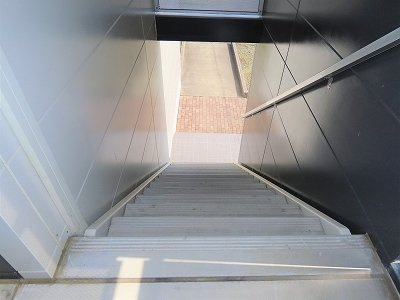 レオパレスうえだはらのその他|階段上からのアングルです