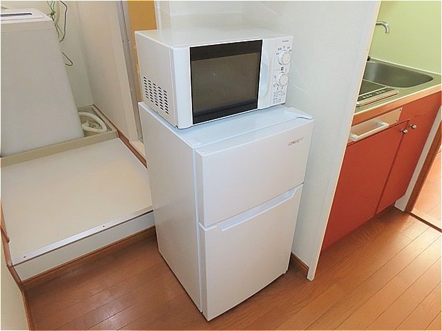 レオパレス蒼久保のその他|電子レンジ、冷蔵庫完備