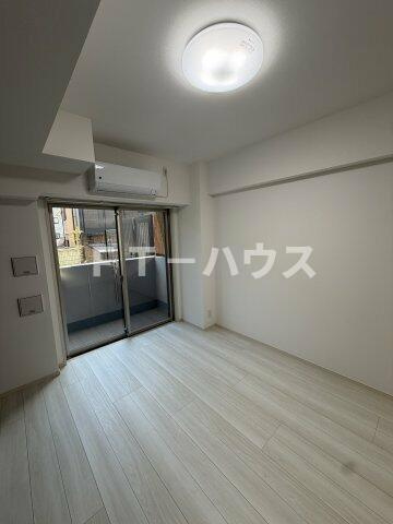ＧＥＮＯＶＩＡ船橋の居間・リビング