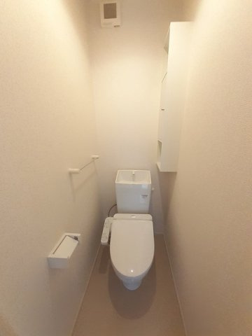 エレガンテ　プレッソⅡＢ棟のトイレ