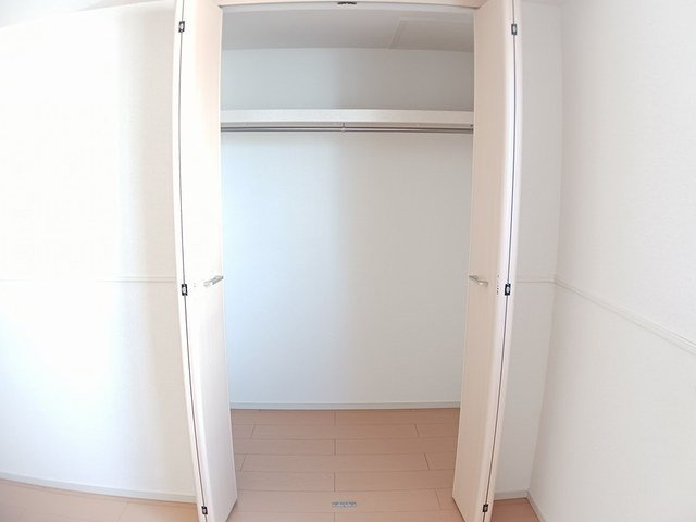 ウインドブレイクの収納