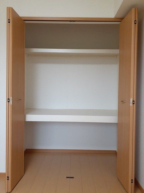 サンリット　氏家Ｂの収納