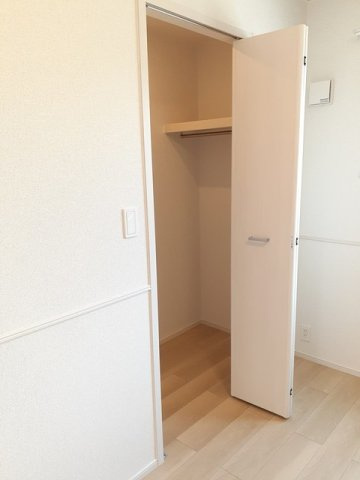 フローラルメゾン　Ｆの収納