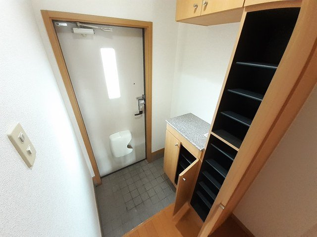 プレステージの玄関