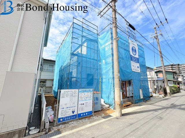 お車並列2台可　魚住町清水27期　新築戸建の前面道路含む現地写真
