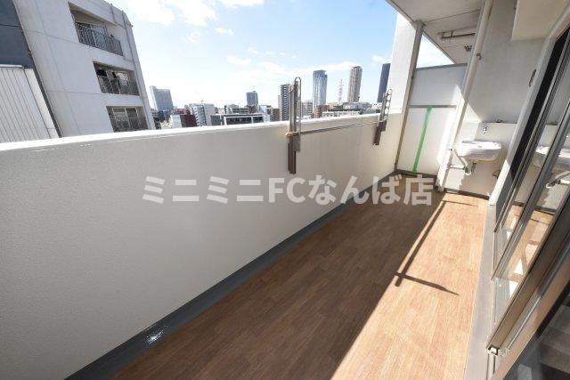 ＣＩＴＹ ＳＰＩＲＥ日本橋のバルコニー
