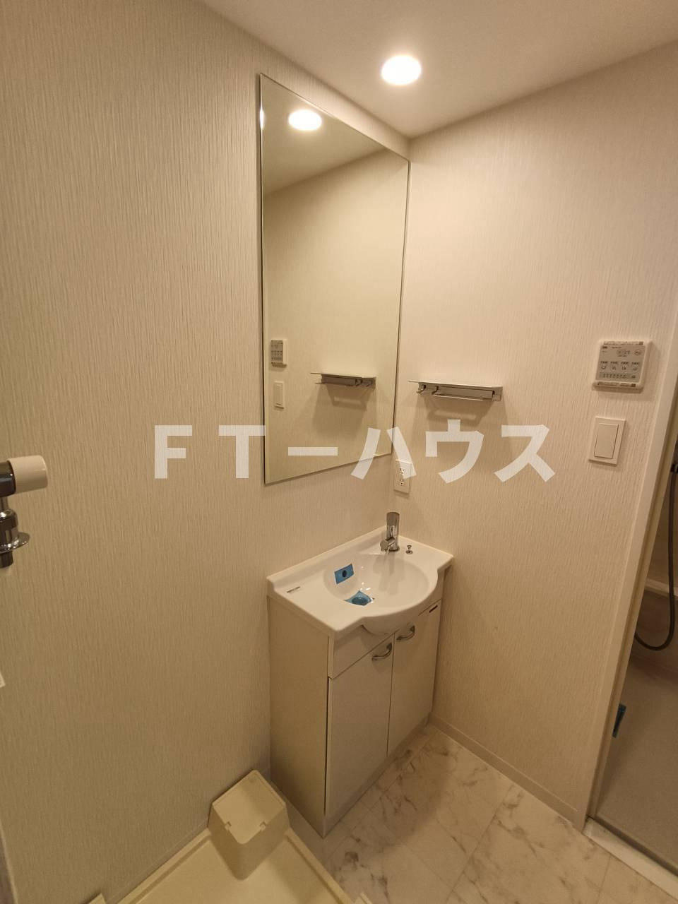 N-stage東中山の独立洗面台