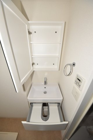 セレニテ心斎橋グランデ