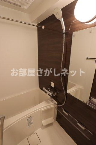GENOVIA横浜石川町【おとり物件なし】#学生・社会人にオススメ！初期費用分割払いOK！の浴室|別タイプ参考写真