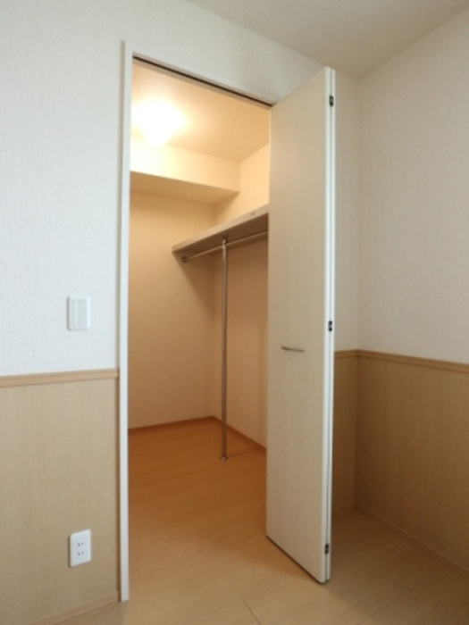 クレストパークＡの収納|小物を収納するのに便利です