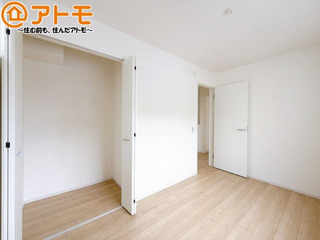 【子供部屋】 | 葵区秋山町2期　新築戸建　全1棟 | お子様のお友達が遊びに来た時も、子供部屋があると楽しく過ごせますね♪