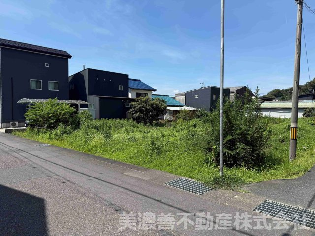 ６７２９１　岐阜市隆城町分譲地