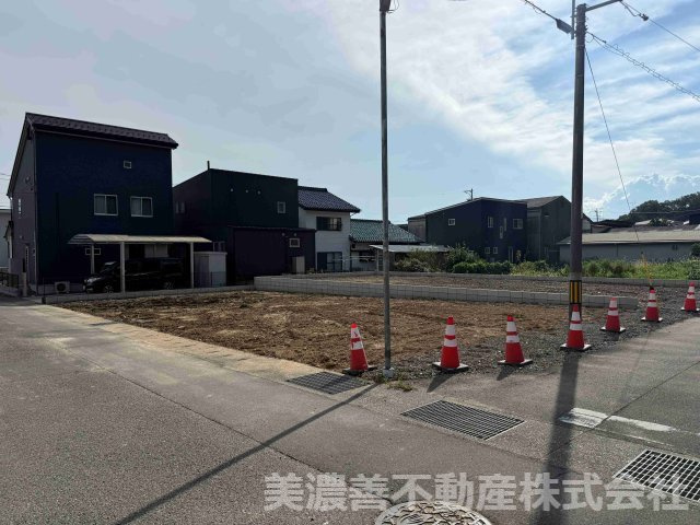 ６７２９１　岐阜市隆城町分譲地の外観