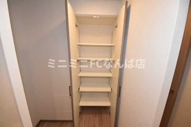 プレサンスロジェ堺筋本町