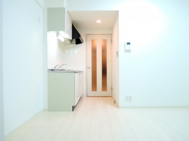 高槻市上牧南駅前町の賃貸マンションの居間・リビング