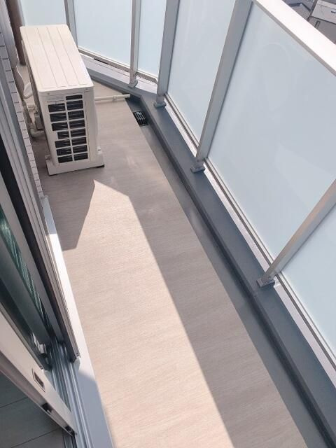 リヴシティ向島参番館のバルコニー