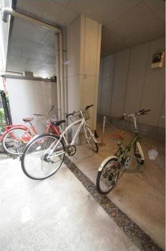 メゾン・ド・ミューズの駐車場|駐輪場