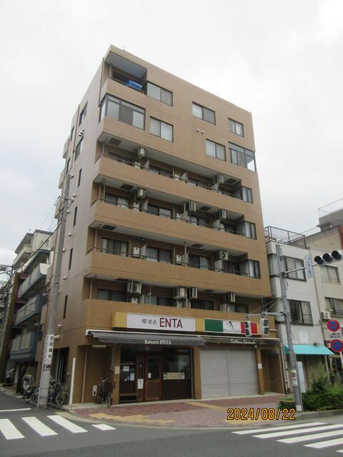 石塚マンションの外観
