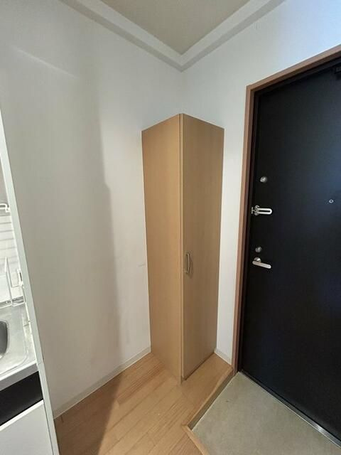 シティハイツ菊川の玄関