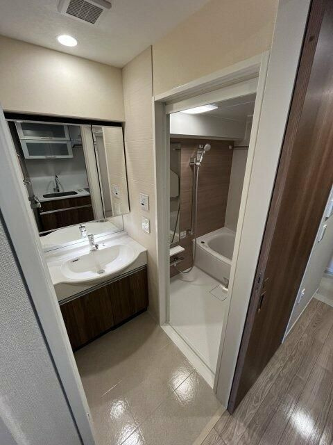 墨田区東向島１丁目の賃貸マンションの洗面所