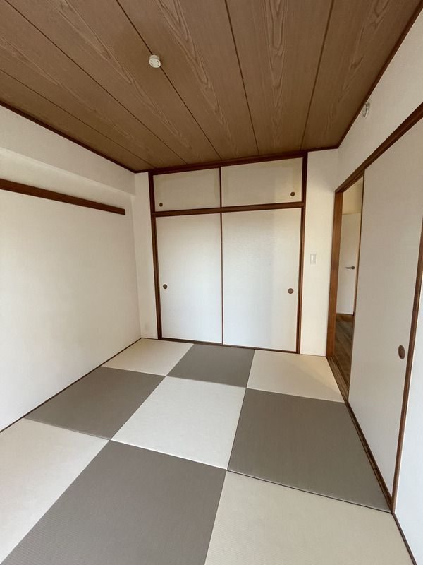 ジュネスの居間・リビング