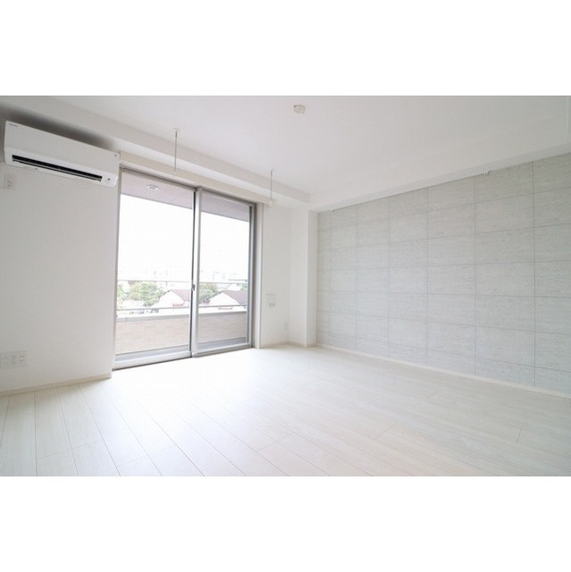 川崎市多摩区宿河原２丁目の賃貸マンションの居間・リビング|★お部屋探しはオールマイト不動産までご相談下さい♪