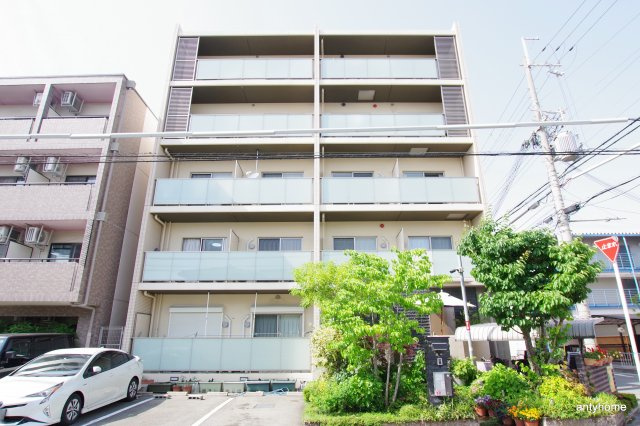 ボナール江坂の外観
