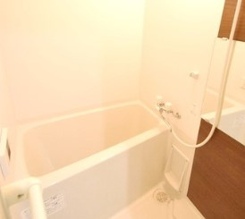 Casa Colina峰沢町の浴室
