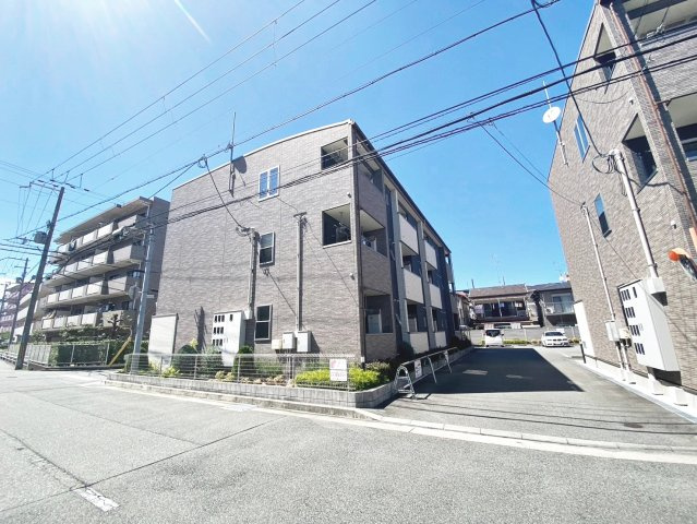 プラセール宝塚Ⅱの駐車場