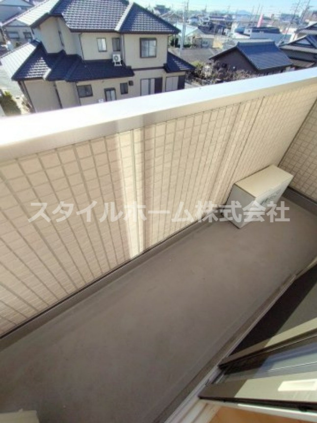 ヴァイオレットのバルコニー