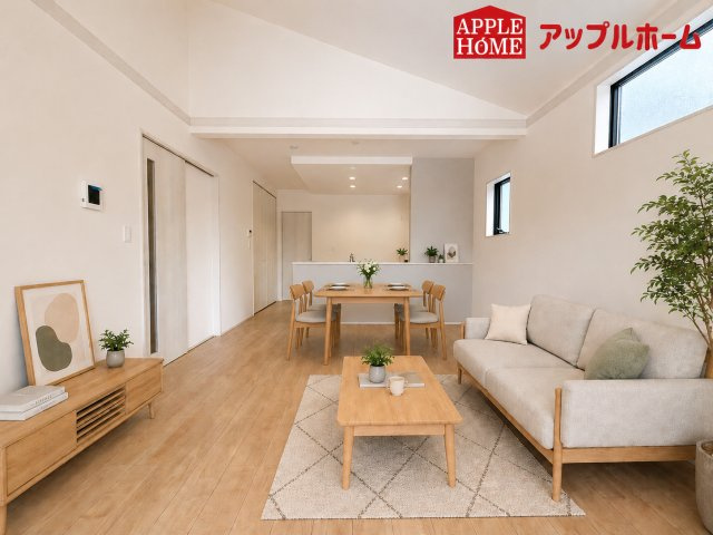 西区二ツ宮の居間・リビング|人気の対面式キッチンで会話も弾みます！お食事の準備をしながらでもご家族とのコミュニケーションを楽しめますね♪