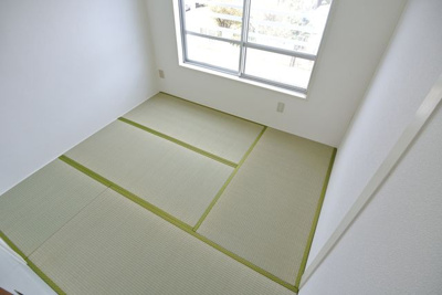 【和室】 | ツインヒルズＡ棟 | 畳の上でゆっくりとくつろげる和室です