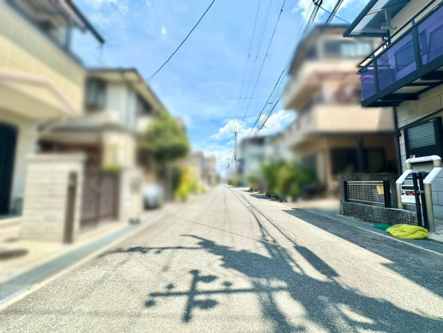 【前面道路含む現地写真】の画像