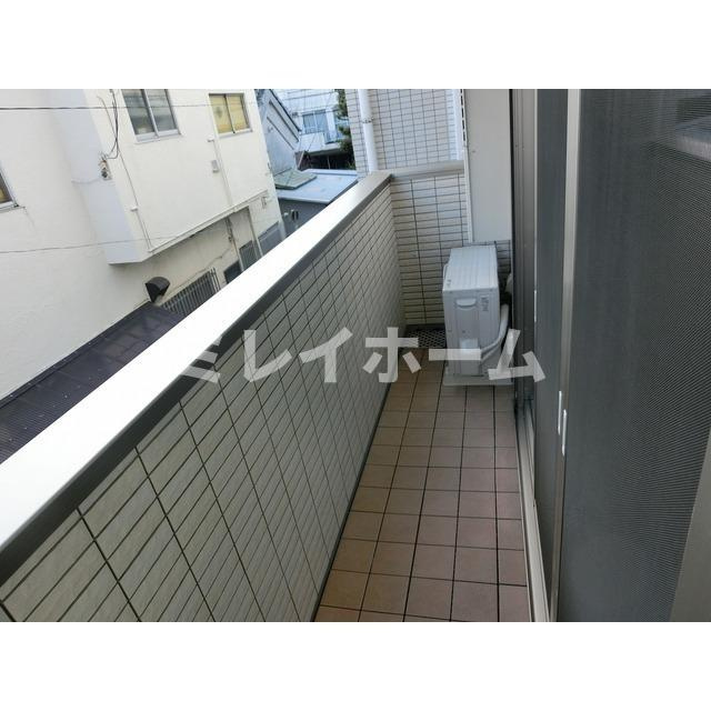 グラード中央のバルコニー