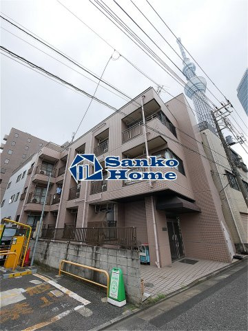 コーポサンフラワーの外観