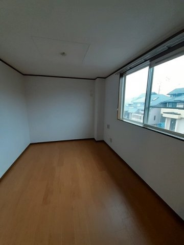 ヒルズ中田の内装