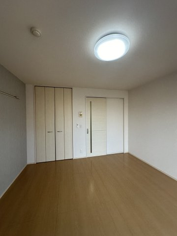 グランモアロイヤルの居間・リビング