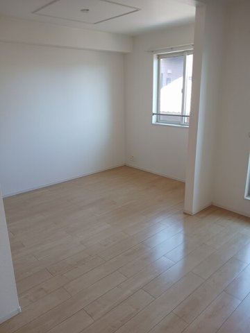 【居間・リビング】 | フラワー　Ａ | こちらのリビングで趣味の時間をお楽しみください