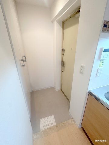 ユーレジデンス淀屋橋　仲介手数料無料の玄関