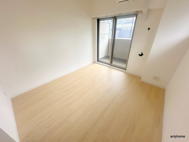 ユーレジデンス淀屋橋　仲介手数料無料の居間・リビング