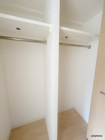 ユーレジデンス淀屋橋　仲介手数料無料の収納